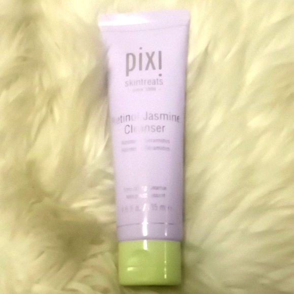 Pixi Skintreats Retinol Jasmine Cleanser-4.6 oz - Picture 2 of 10
